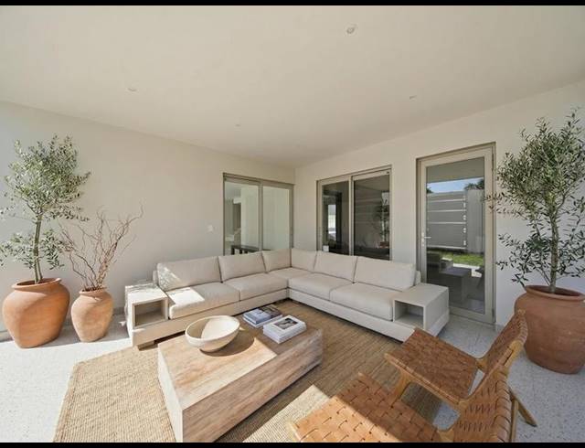 4 BEDROOM CLUSTER FOR SALE IN MORNINGSIDE